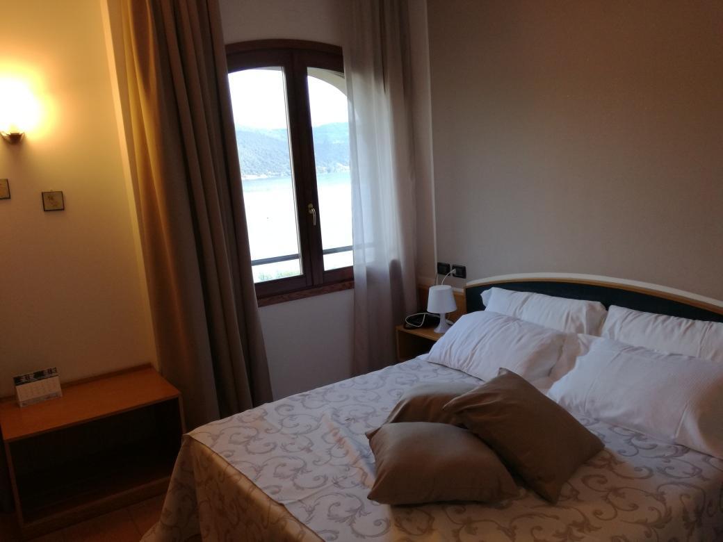 Hotel Ristorante Sensole 술자노 외부 사진